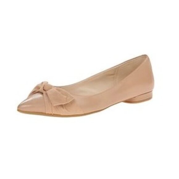 Nine West beige/nude pointy toe leather flats - Picture 1 of 4